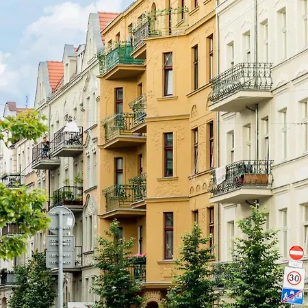 Maleckiego 21b * Poznan