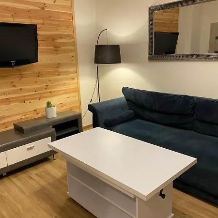 Maleckiego 21b Apartment