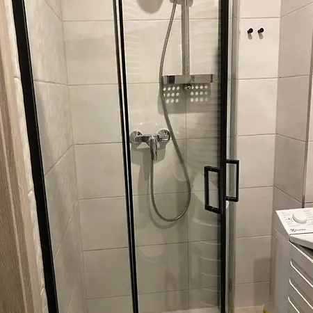 Maleckiego 21b Apartment