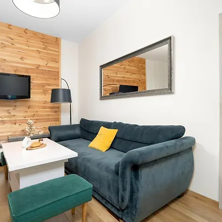 Comfortable In The Centre Of Close To The Mtp By Renters Lägenhet