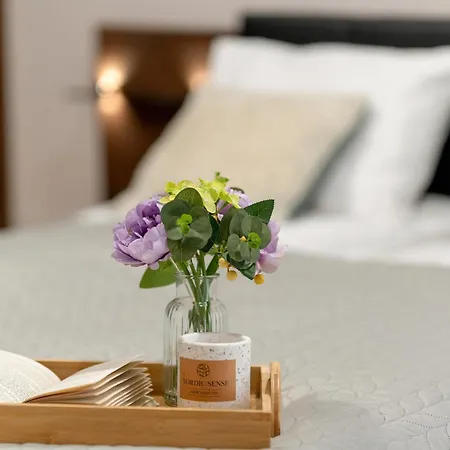 Comfortable In The Centre Of Close To The Mtp By Renters Lägenhet *