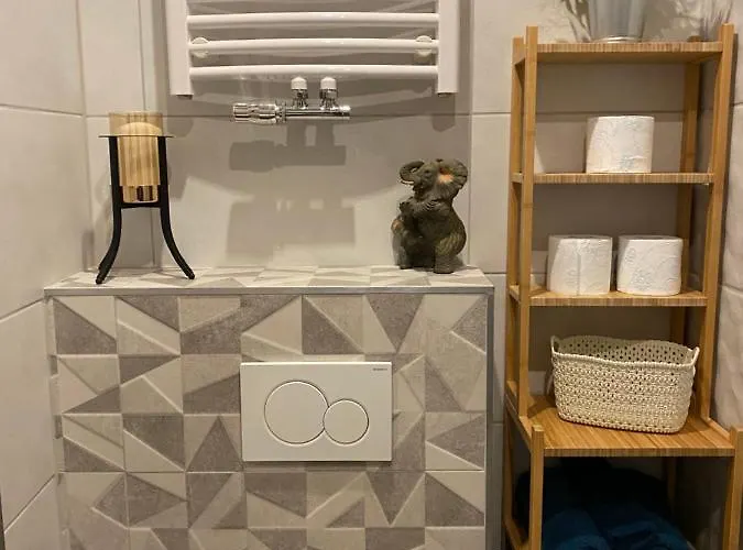 Maleckiego 21b Апартаменти Познань